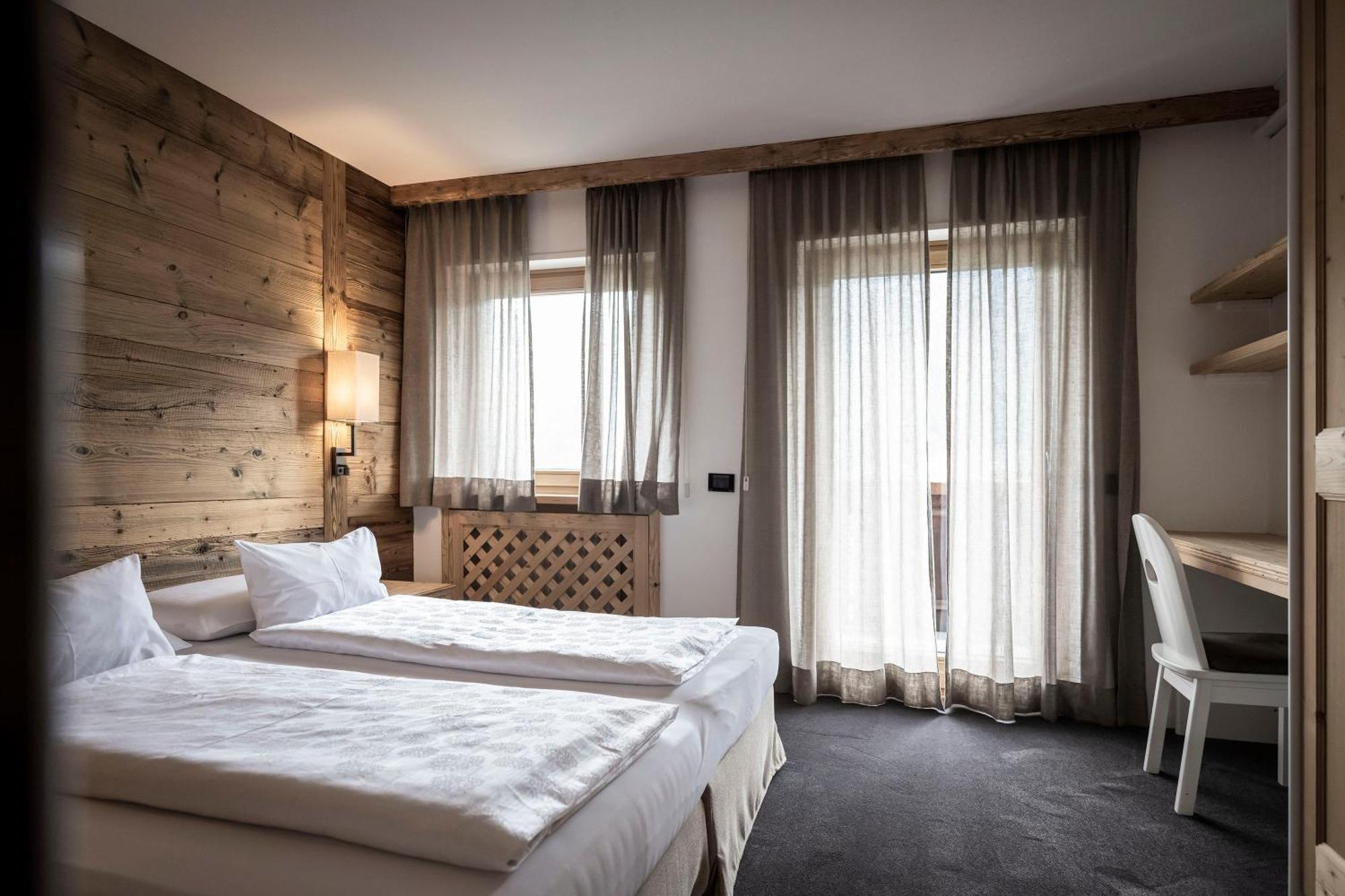 Residence Cesa Sassela Ортизей Стая снимка